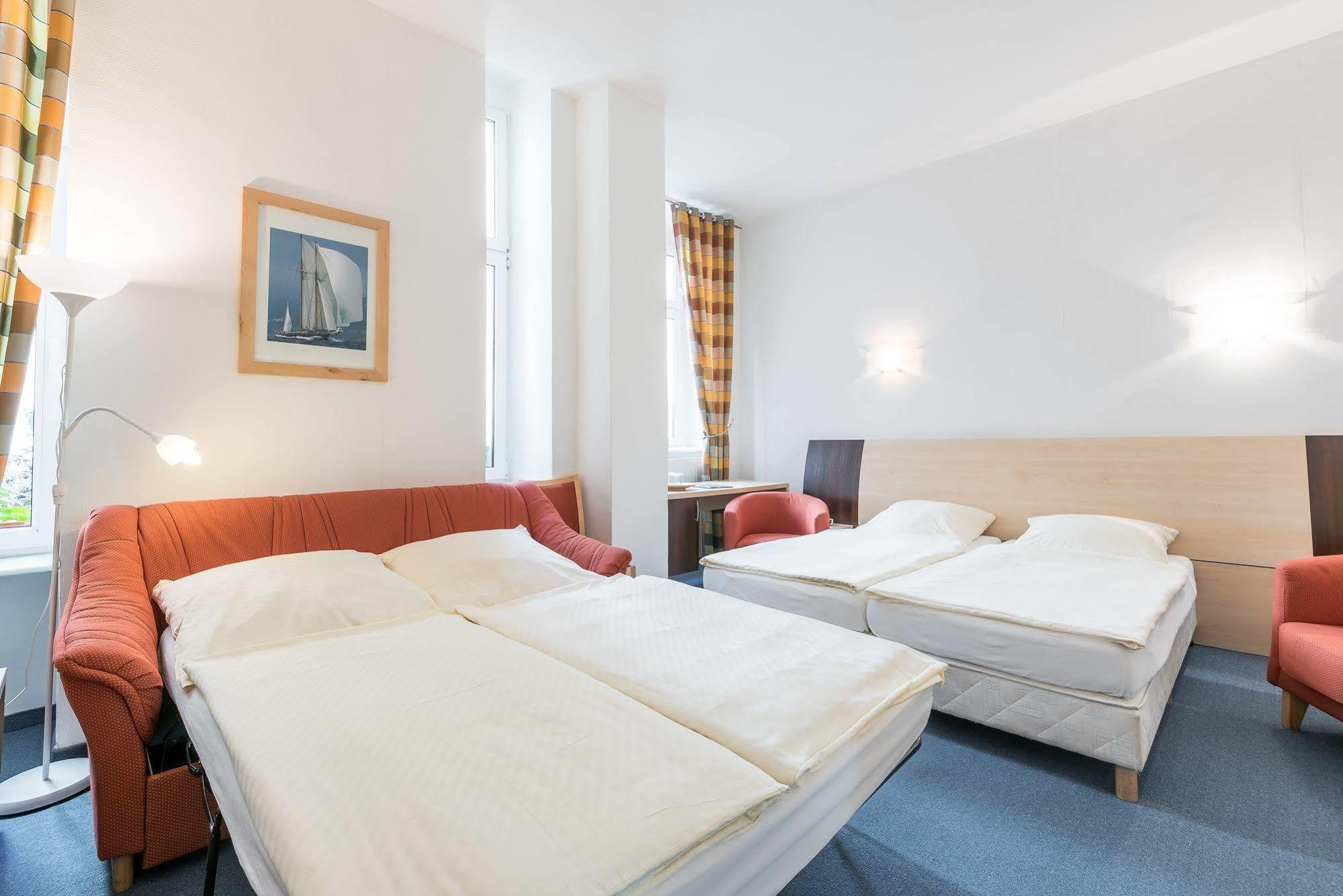 Pension Prenzlberg Берлин Экстерьер фото